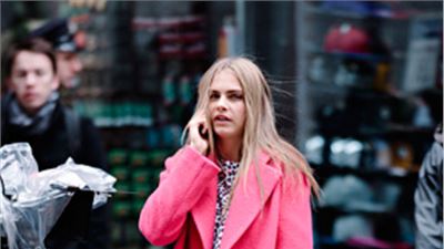 Cara Delevingne even in pink at New York