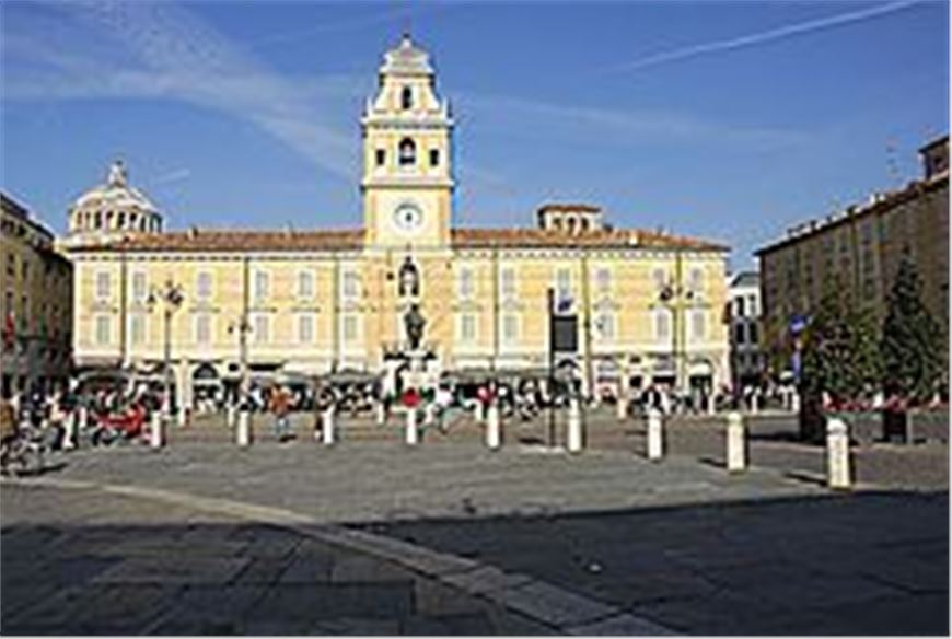 Cibus 2014.  Al Fuorisalone si discute del food come “petrolio d'Italia”