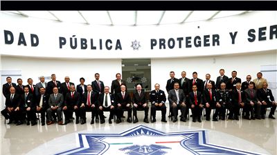 CONVOCA MONDRAGÓN Y KALB A LAS SECRETARÍAS DE SEGURIDAD PÚBLICA DEL PAÍS A TRABAJAR PARA LOGRAR UN MÉXICO EN PAZ