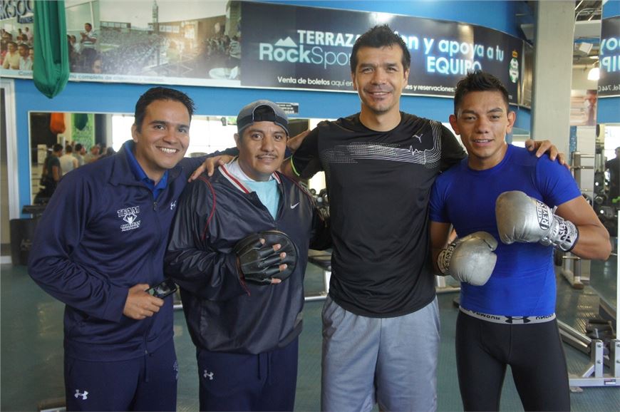 CRISTIAN MIJARES LISTO PARA VIAJAR AL DF