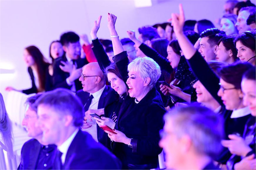 Dior invites for the first time all the Store Managers coming from 50 countries to Paris for the International Retail Seminar.