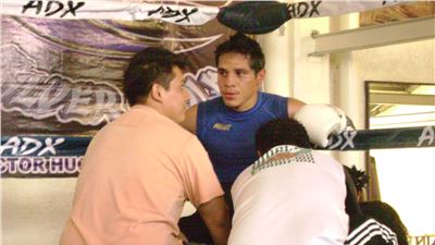  Édgar Sosa supera la prueba de los 12 rounds y se declara listo para encarar a Giovanni Segura