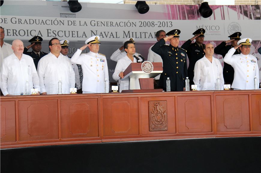 ENCABEZA EL PRESIDENTE DE LA REPÚBLICA CEREMONIA DE GRADUACIÓN DE GUARDIAMARINAS DE LA HEROICA ESCUELA NAVAL MILITAR   