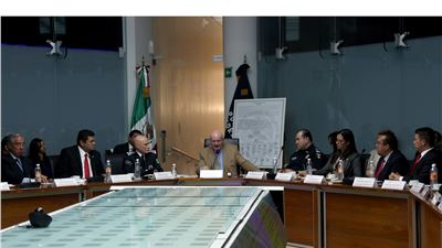 ESTABLECE EL DOCTOR MANUEL MONDRAGÓN Y KALB COORDINACIÓN CON LAS EMPRESAS DE SEGURIDAD PRIVADA DEL PAÍS