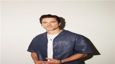 Fashion World in Flux: Chanel's Surprise Shake-Up and Other Industry Buzz