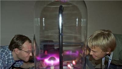 How scientists BOTTLED the Northern Lights