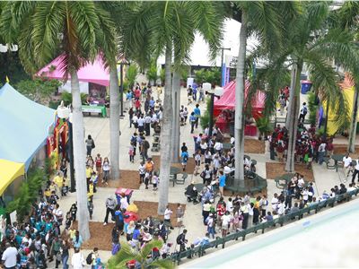 It opens the 29th edition of the International Book Fair in Miami !