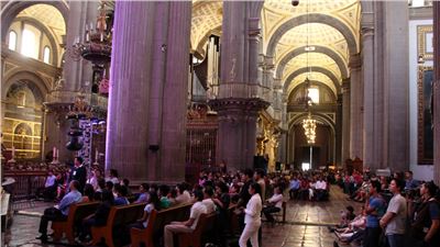 Joshua Bell ofreció concierto en Puebla