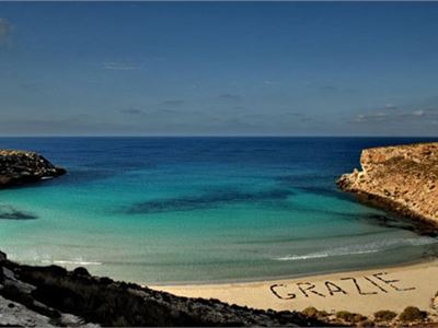 Lampedusa: al centro del mare, al centro dei diritti
