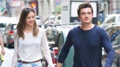Miranda Kerr and Orlando Bloom loving in New York