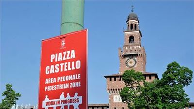 Piazza del Castello Sforzesco e le nuove idee di verde, illuminazione, colore e arredo 