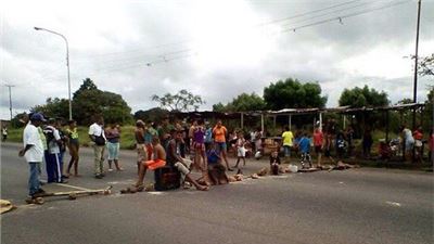 Protestas por hambre en Bolivar y Barinas (Venezuela)