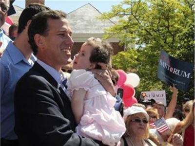 Santorum suspends campaign to follow their daughter Belle to the hospital again